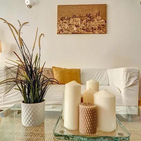 Espalter White By Hello Homes Apartment *