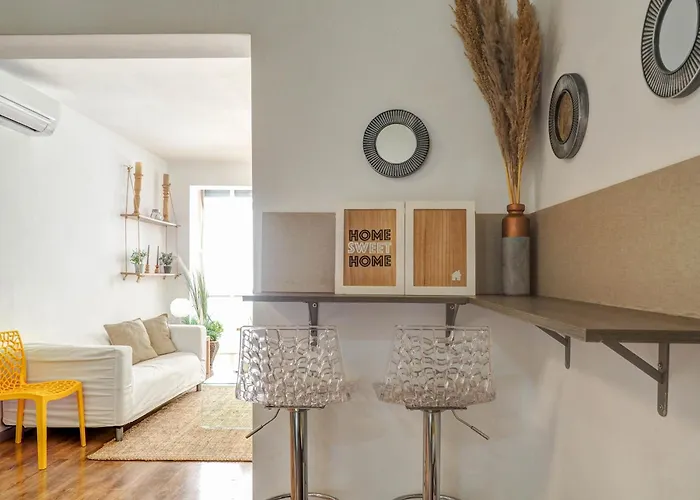 Espalter White By Hello Homes *